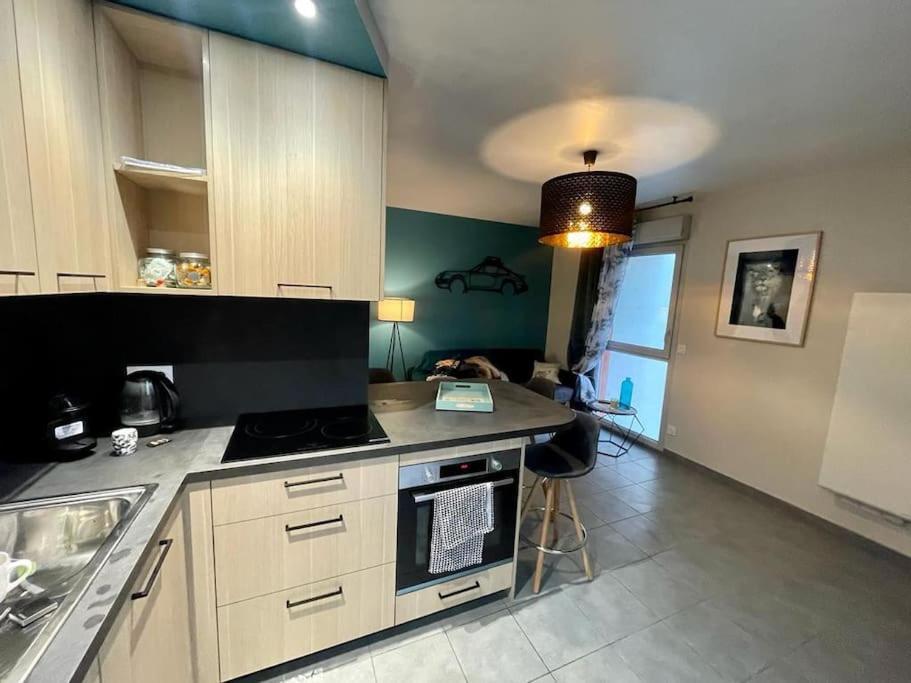 Elegant 45 M2 Lyon 6 + Garage. Idealement Situe Eksteriør bilde
